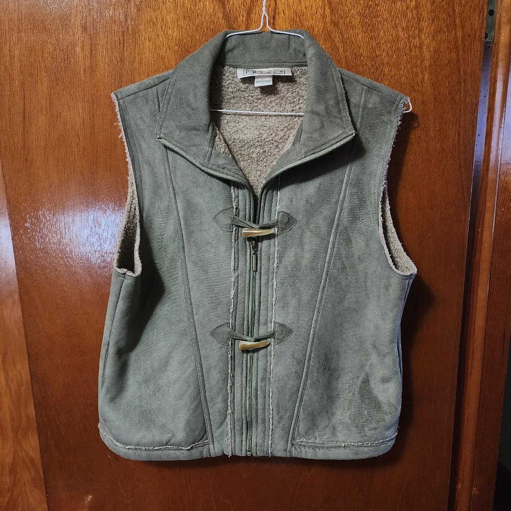 Women's Large Petals Green Sherpa Lined Full Zip Vest